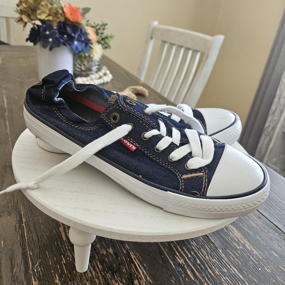 Levi's 1083926 Slip On Shoe Women's 6.5 Blue Casual Canvas Denim Jean Look - Picture 3 of 8